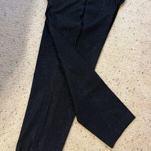 Women’s Hoilday pants